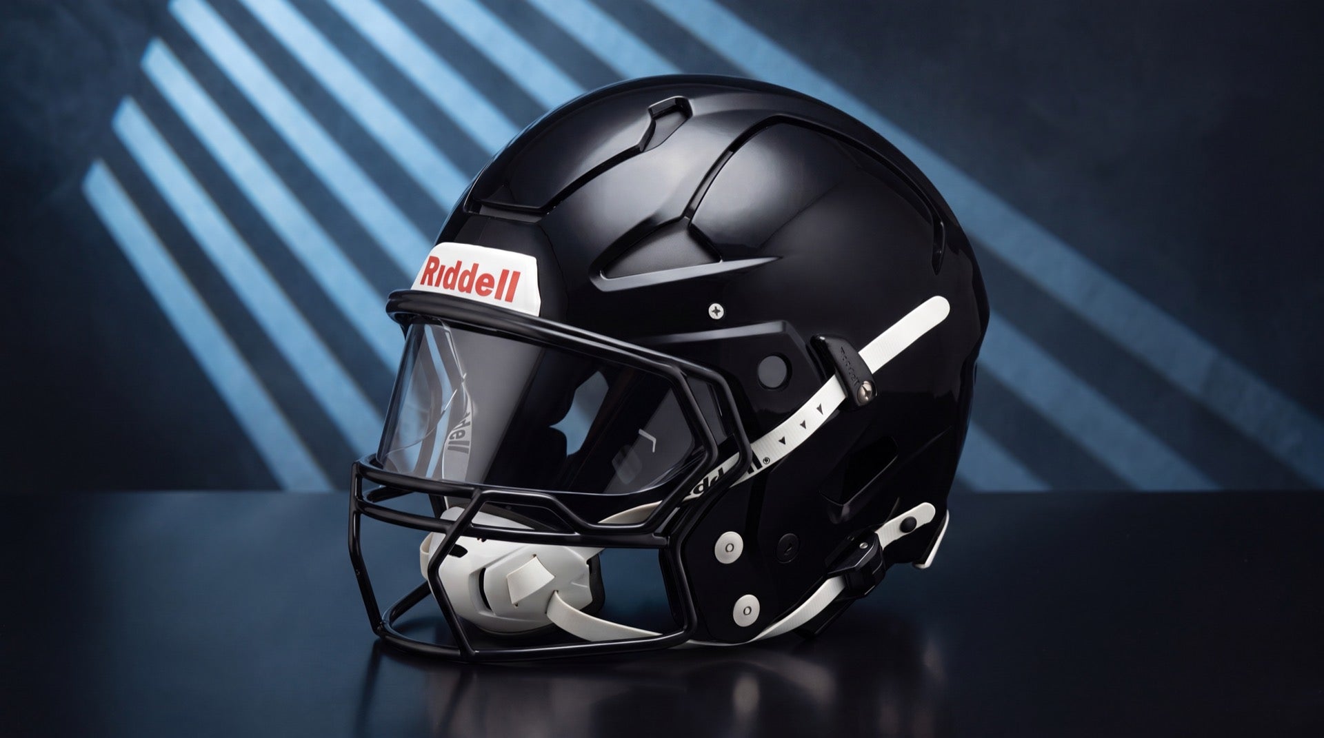 Riddell Axiom Football Helmet: Fit, Facemask and Tech – Reyrr