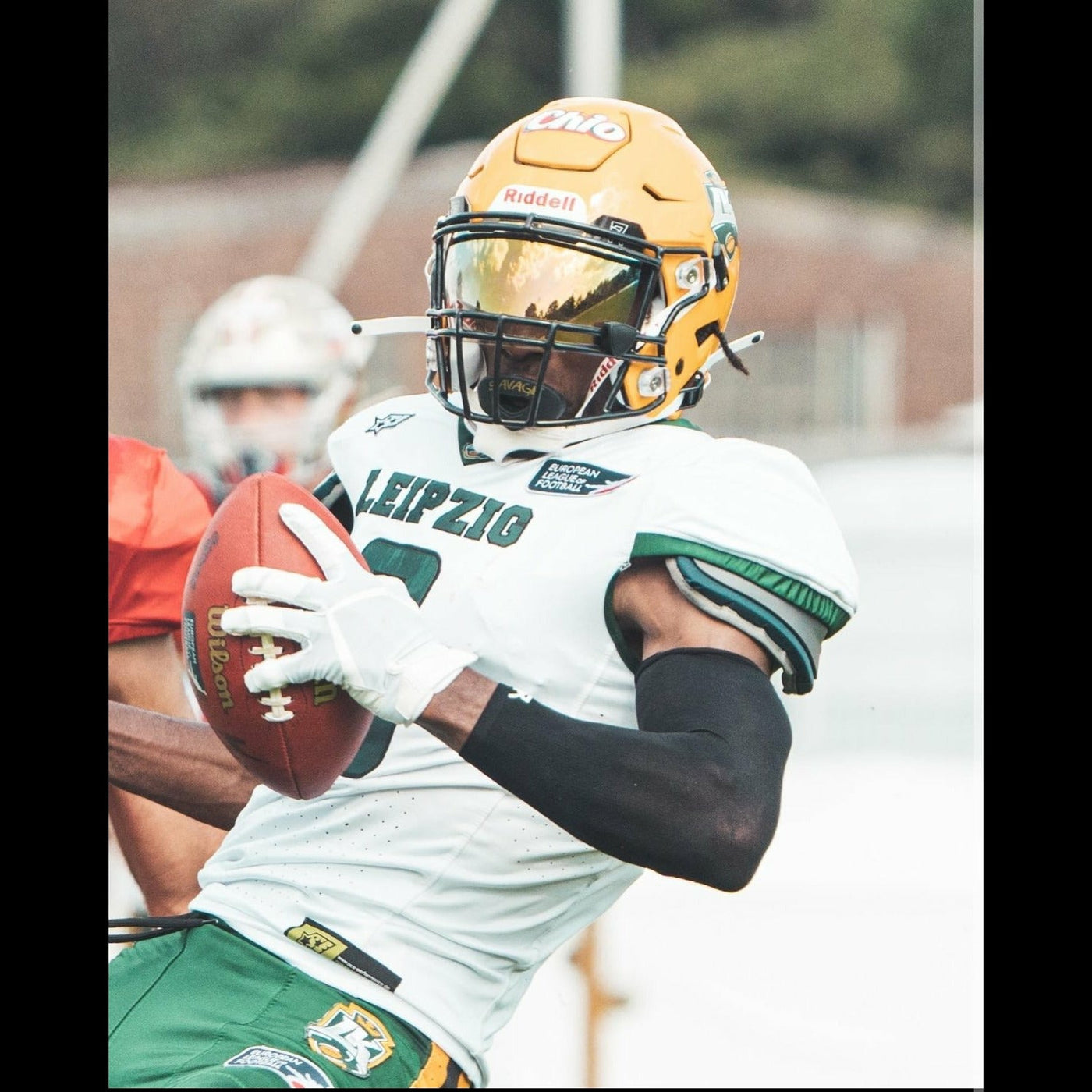 Football Player Gold Football Helmet Visor FOOTBALL VISOR (GOLD